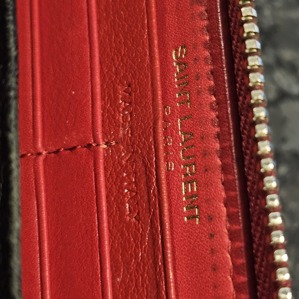 YSL Yves Saint Laurent 2014 "Y" Ligne "Chyc" Continental Wallet w/Wristlet - Picture 11 of 13